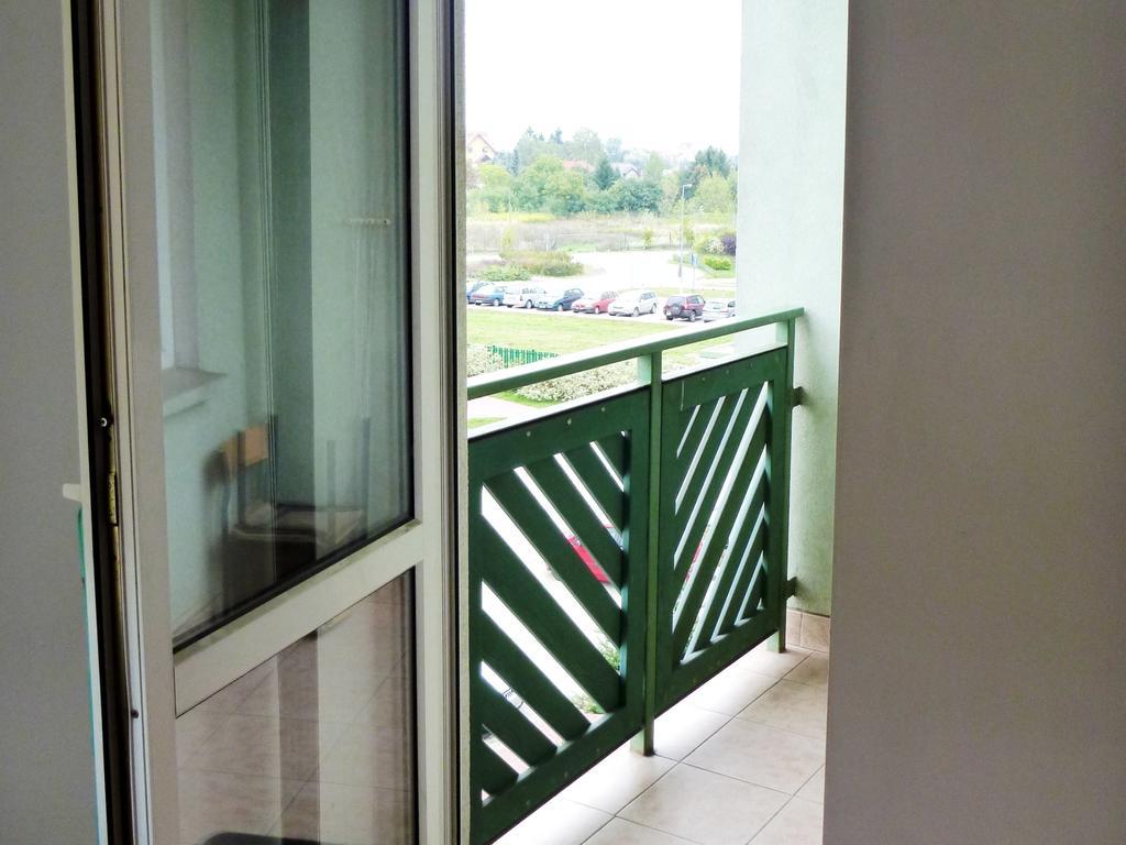 Aluzyjna Erapartments Jablonna  Ruang foto